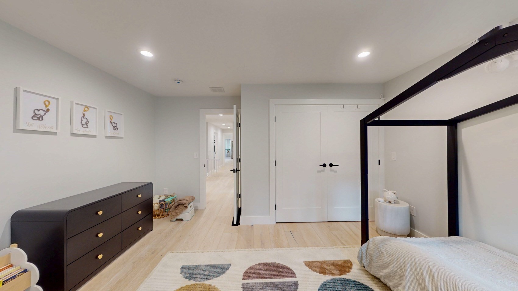 4 Lincoln Ct