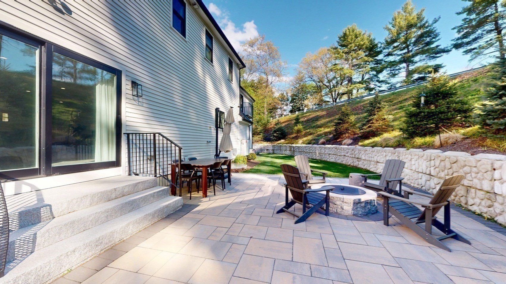 4 Lincoln Ct