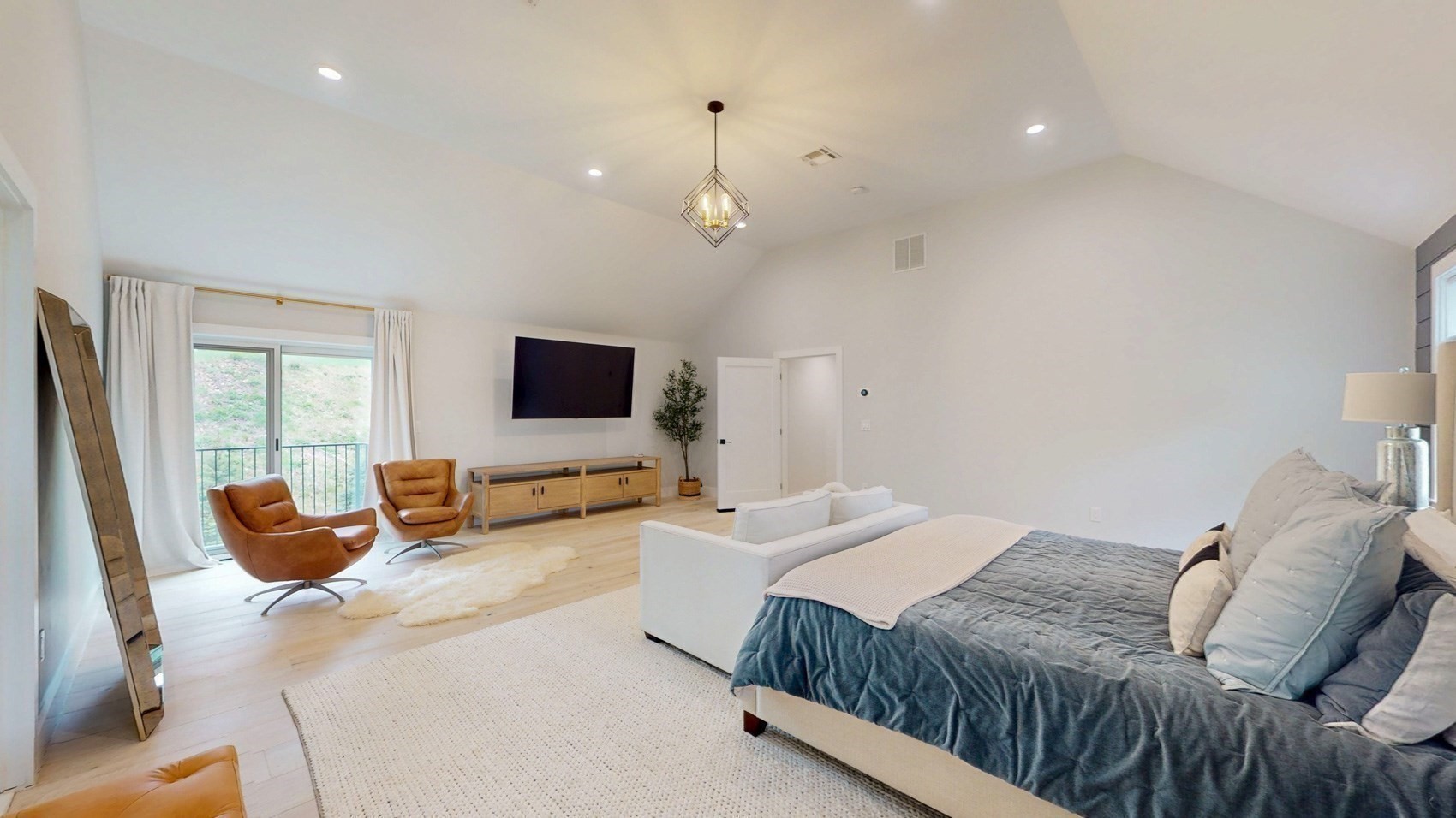 4 Lincoln Ct