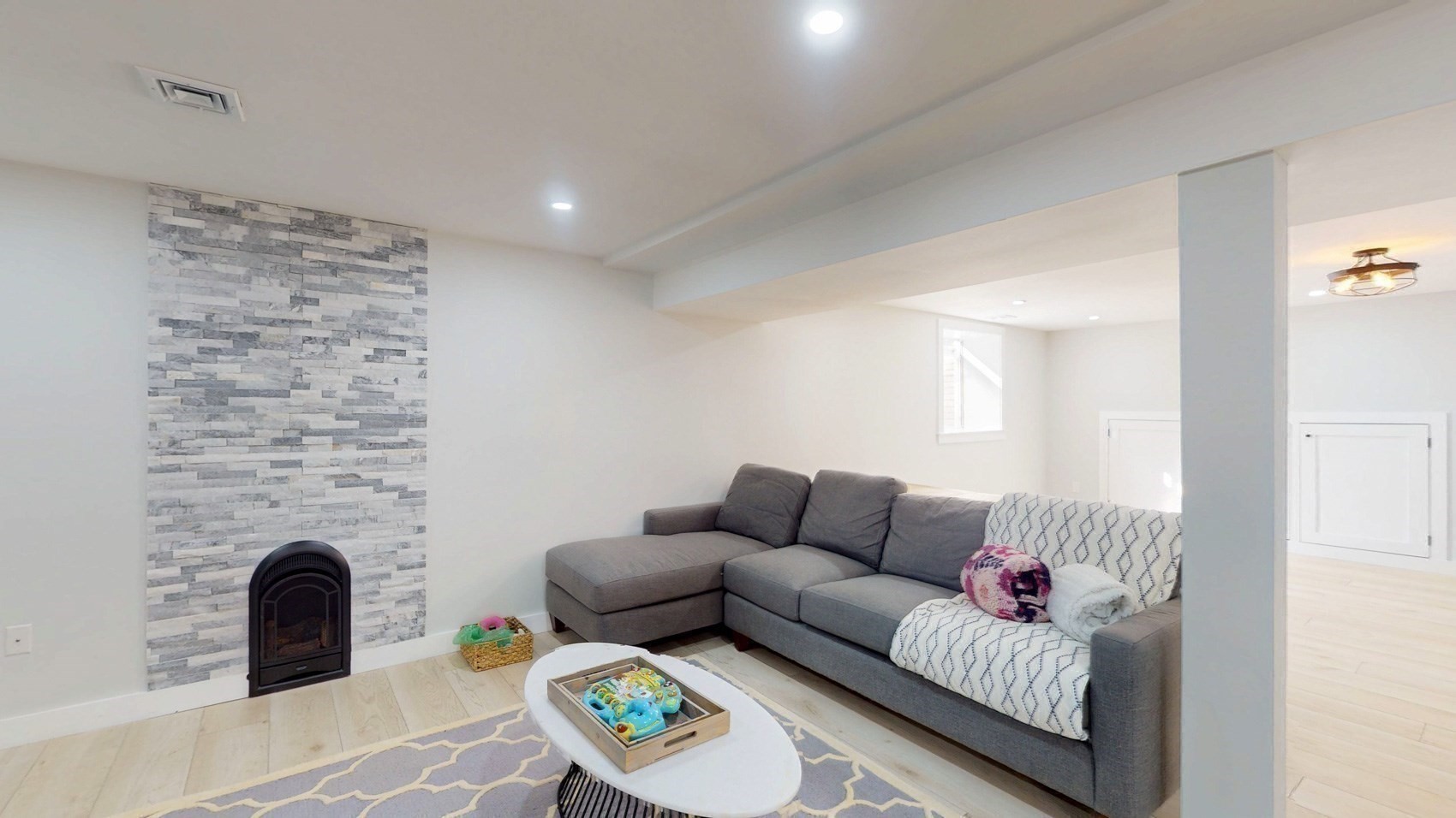 4 Lincoln Ct