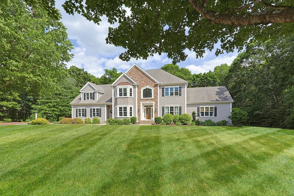 10 Weston Ave