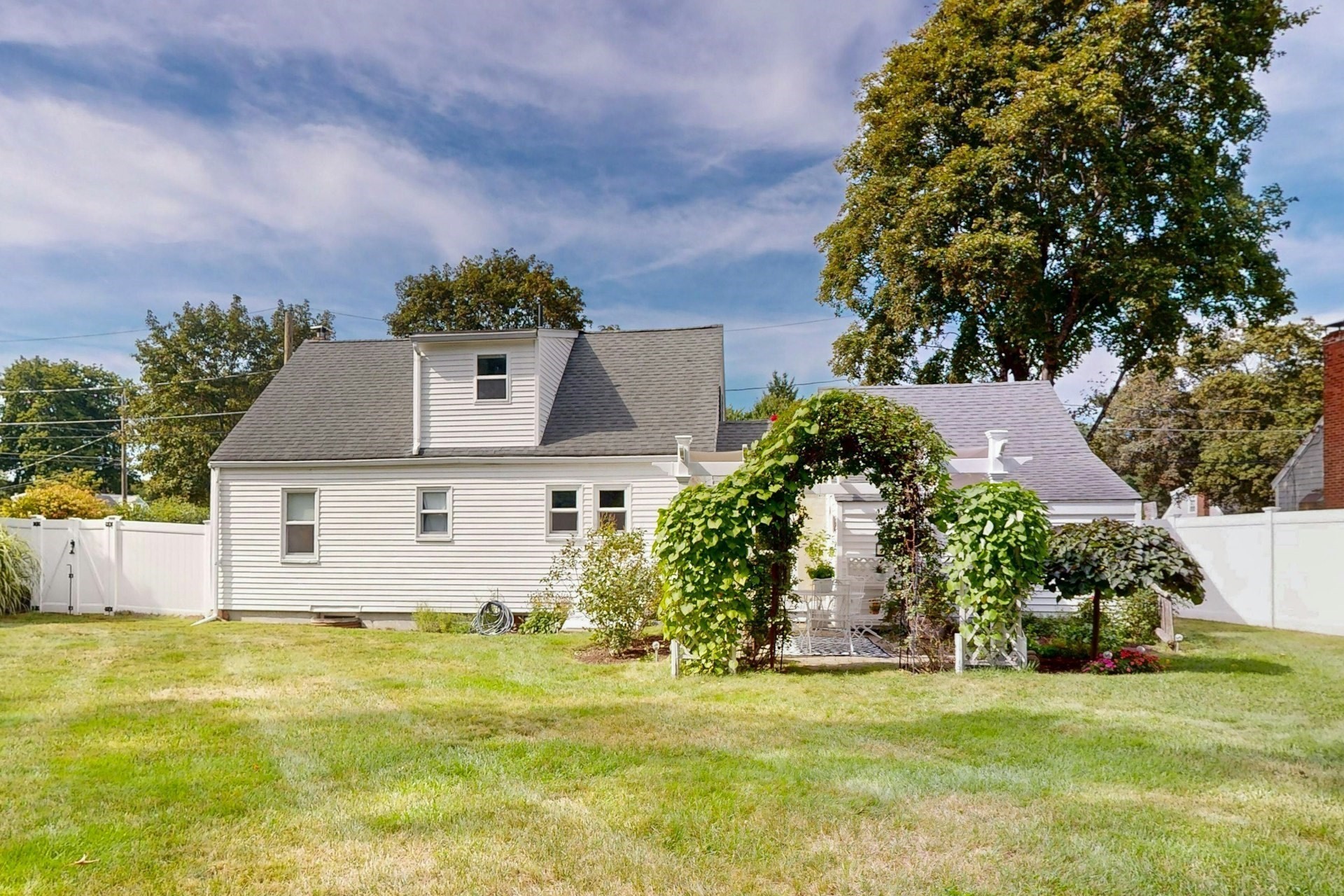 3 Remsen Ave