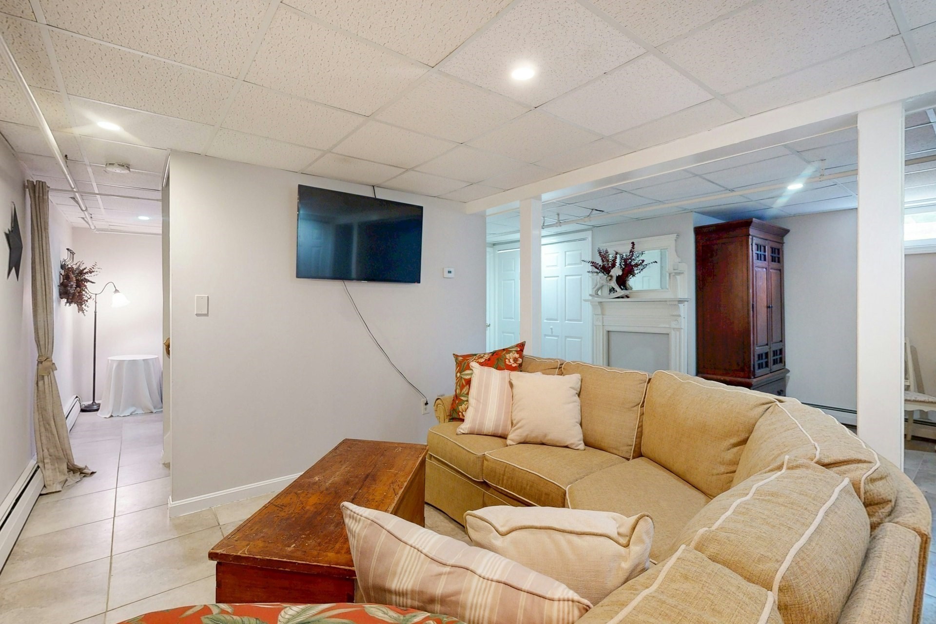 3 Remsen Ave