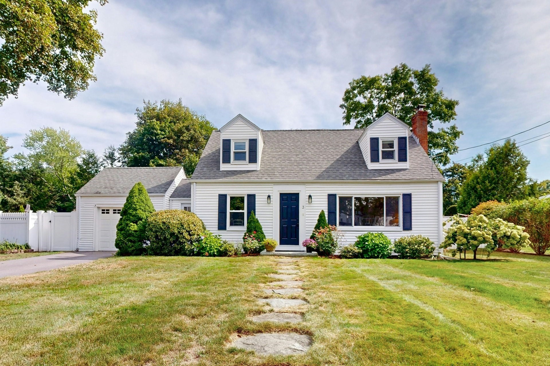 3 Remsen Ave