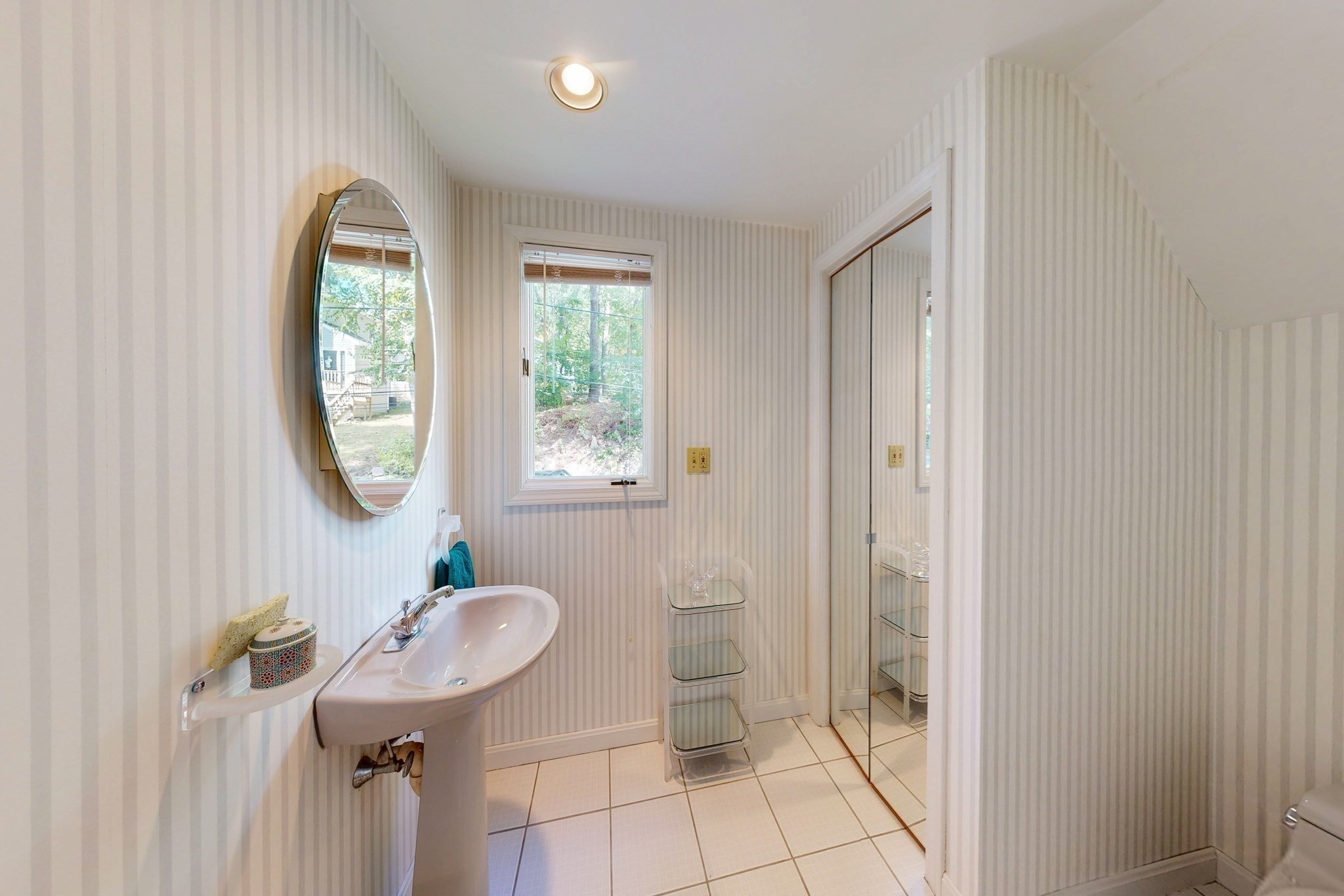 12 Downey Pl
