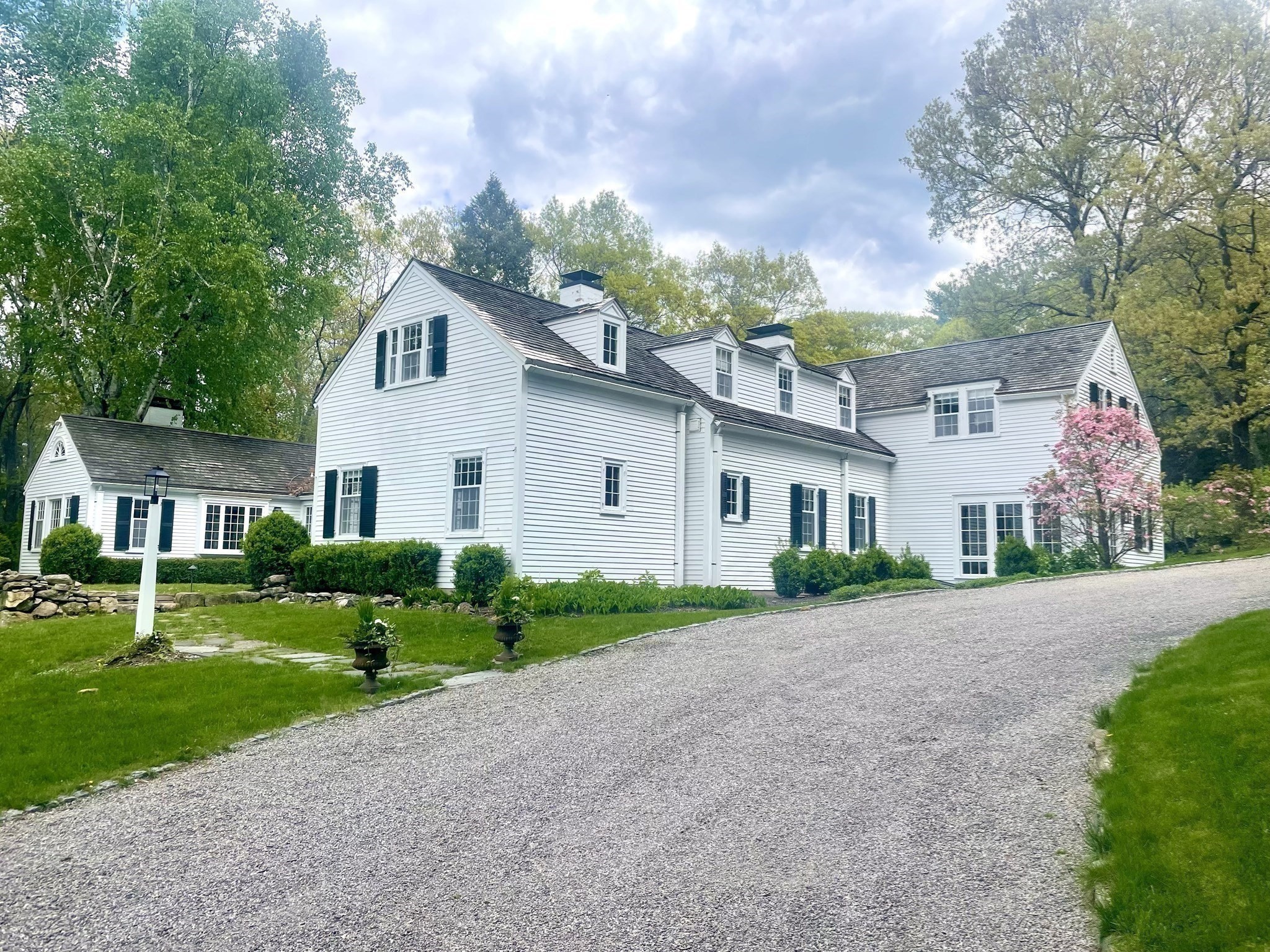 157 Centre St
