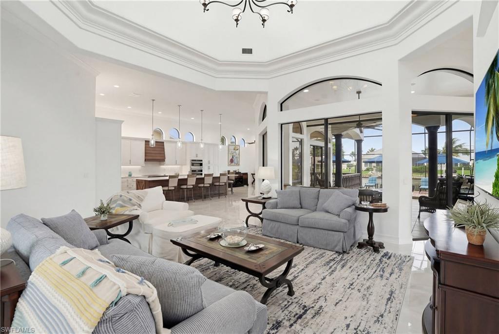 1929 Palaco Grande PKWY