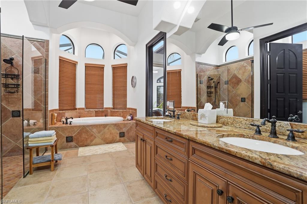1929 Palaco Grande PKWY