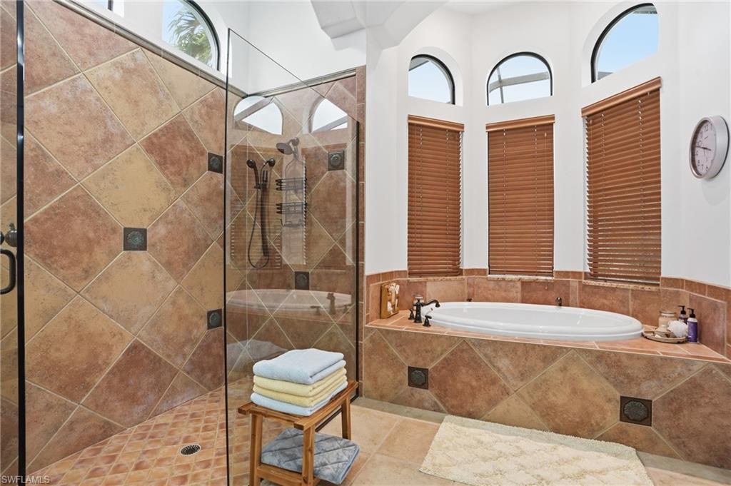 1929 Palaco Grande PKWY