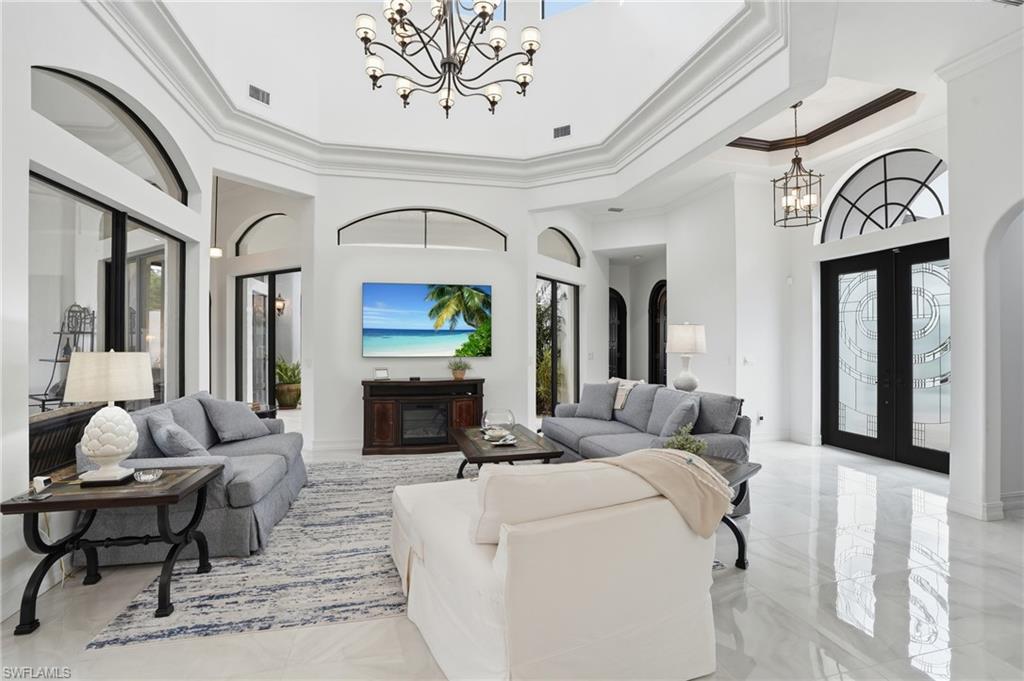 1929 Palaco Grande PKWY