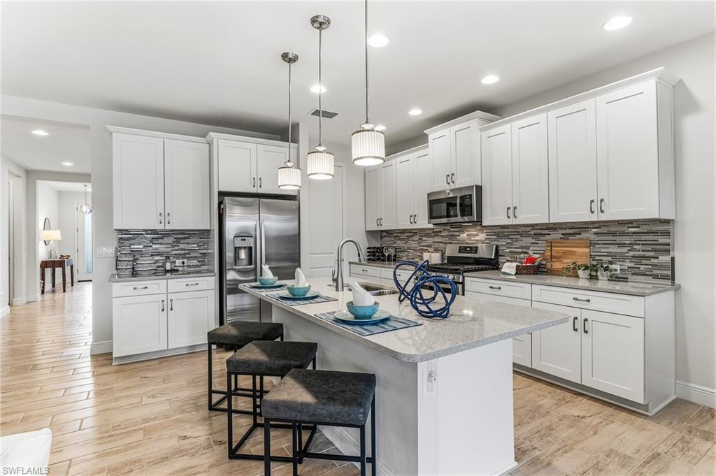 7754 Cypress Walk Dr