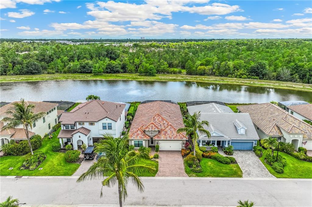 7754 Cypress Walk Dr