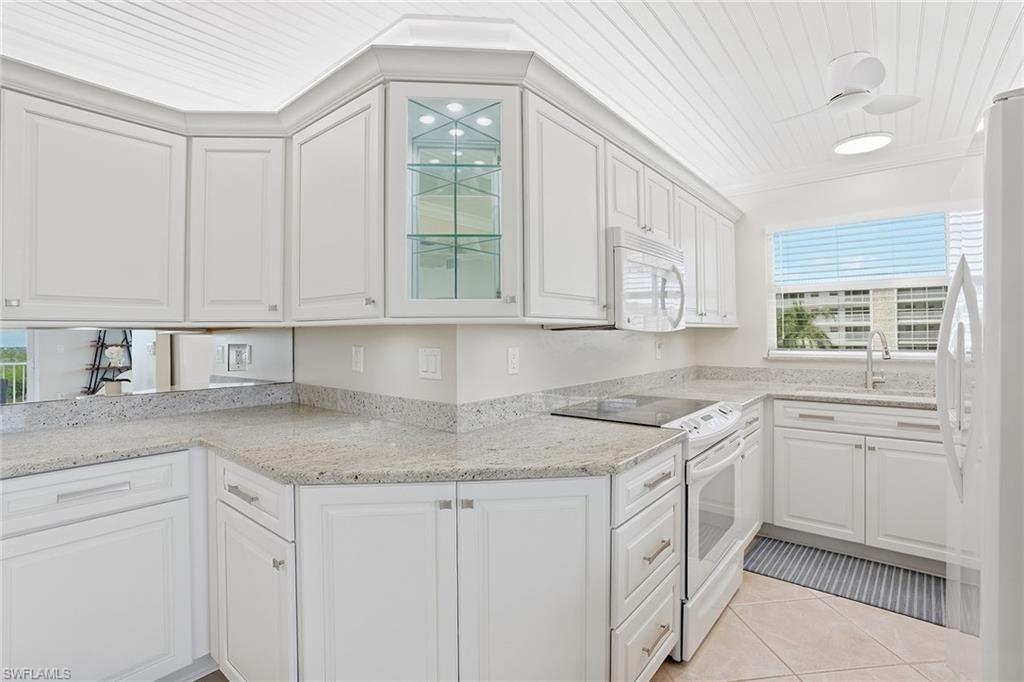 25740 Hickory BLVD 540