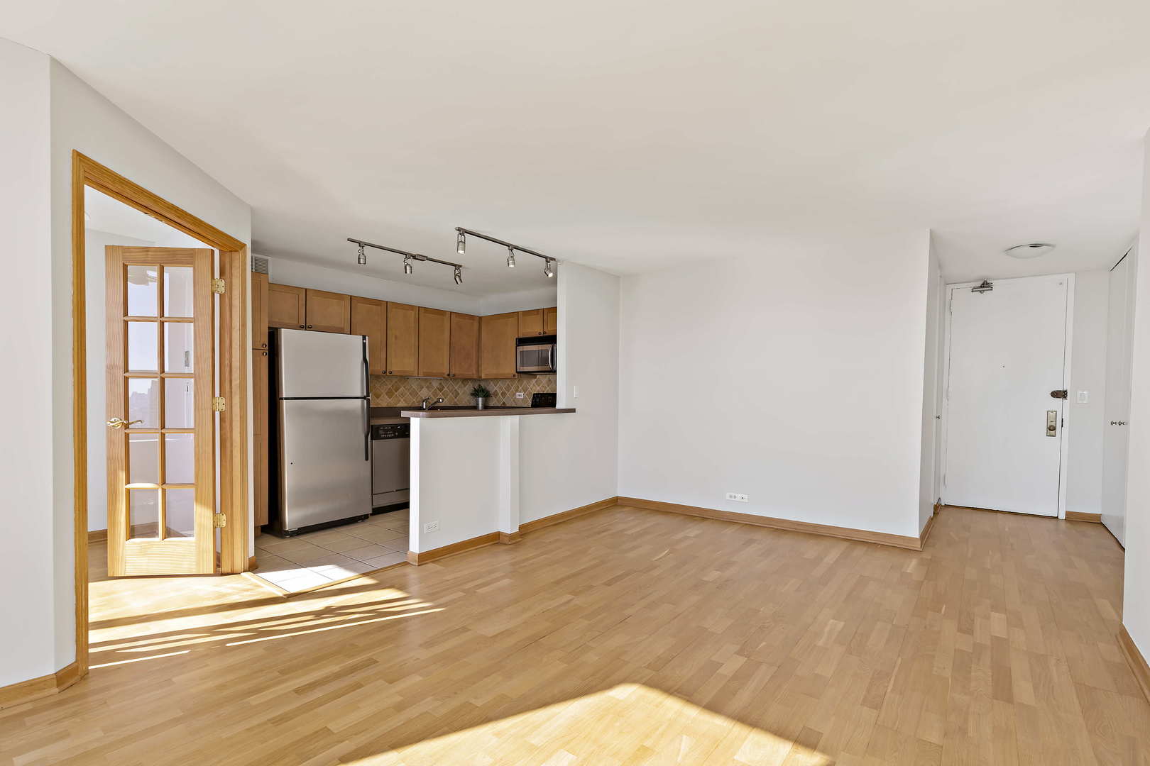 655 W Irving Park Road Unit: 4313