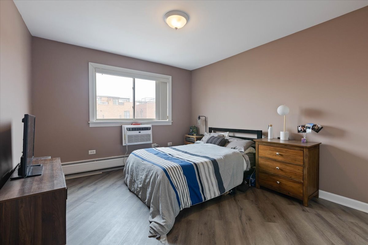 900 W Fullerton Avenue Unit: 5B