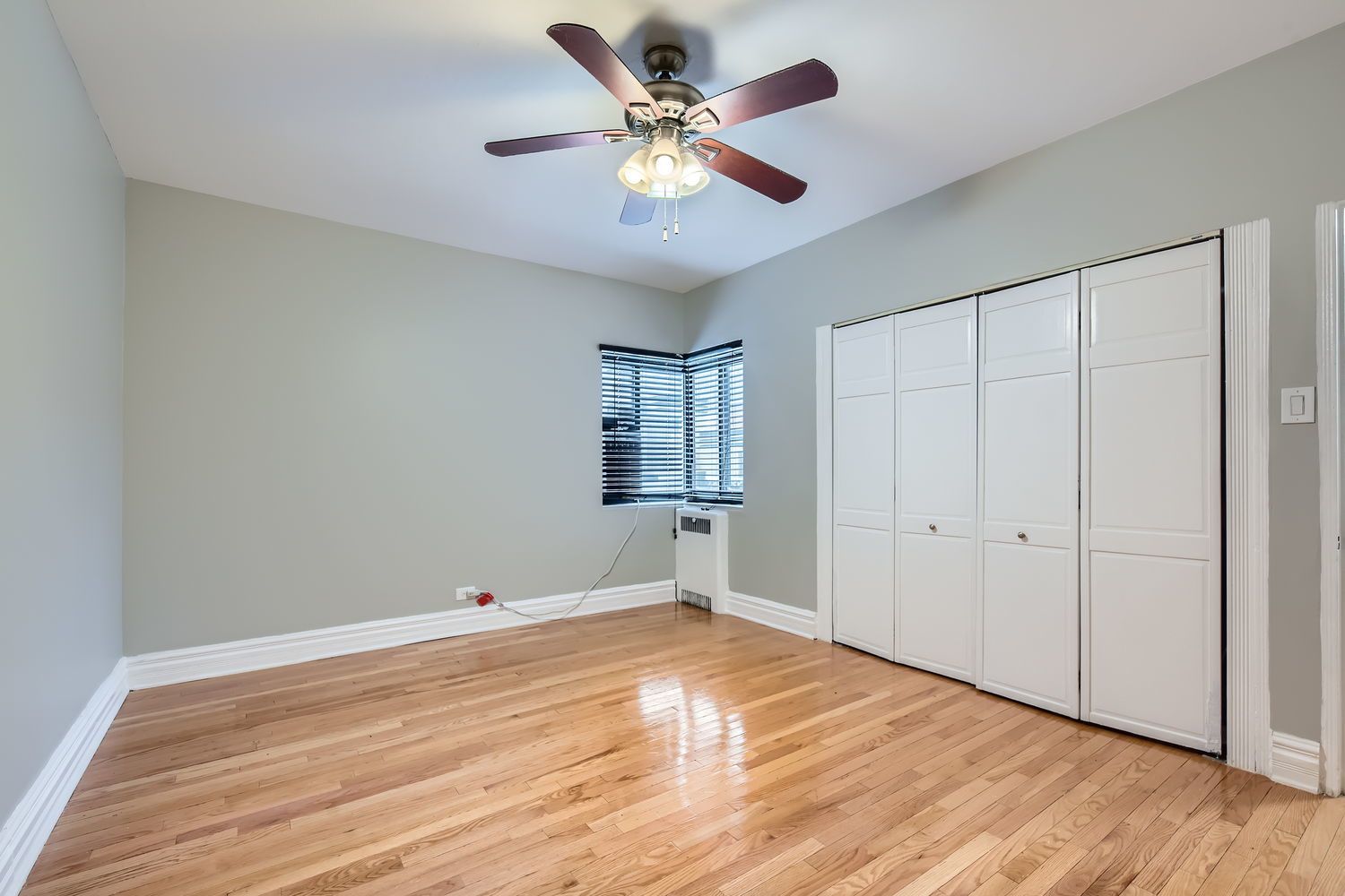 5052 N Marine Drive Unit: D1