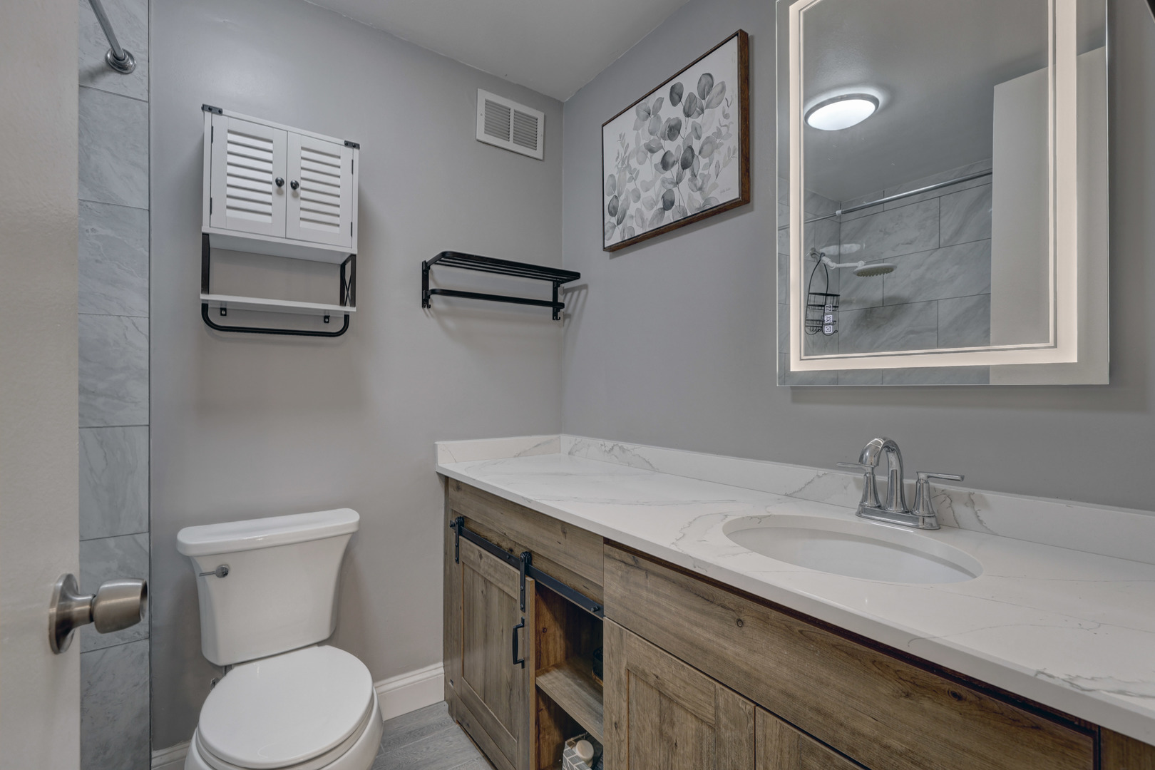 2941 S Michigan Avenue Unit: 305