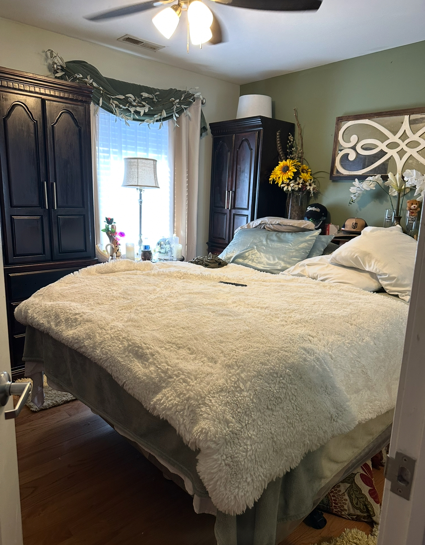 3439 Ridgeland Avenue Unit: 302