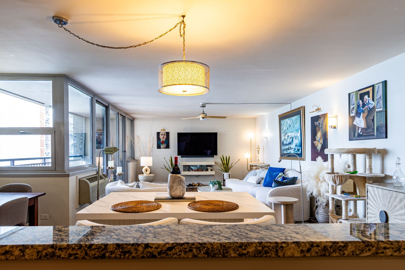 6145 N Sheridan Road Unit: 12D