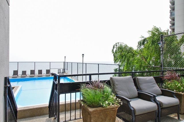 6145 N Sheridan Road Unit: 12D