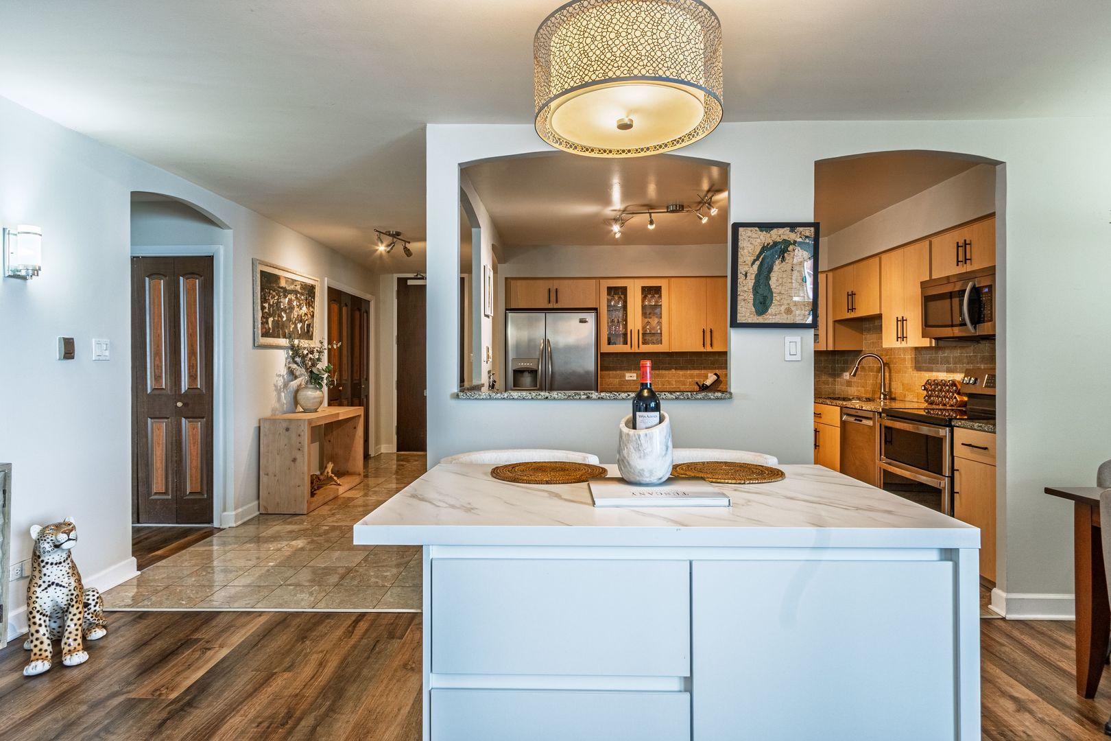 6145 N Sheridan Road Unit: 12D