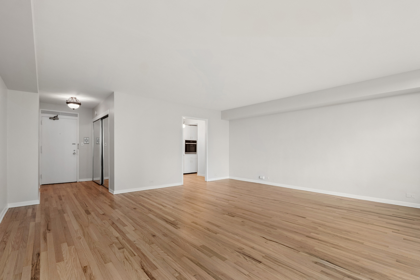 3600 N Lake Shore Drive Unit: 523