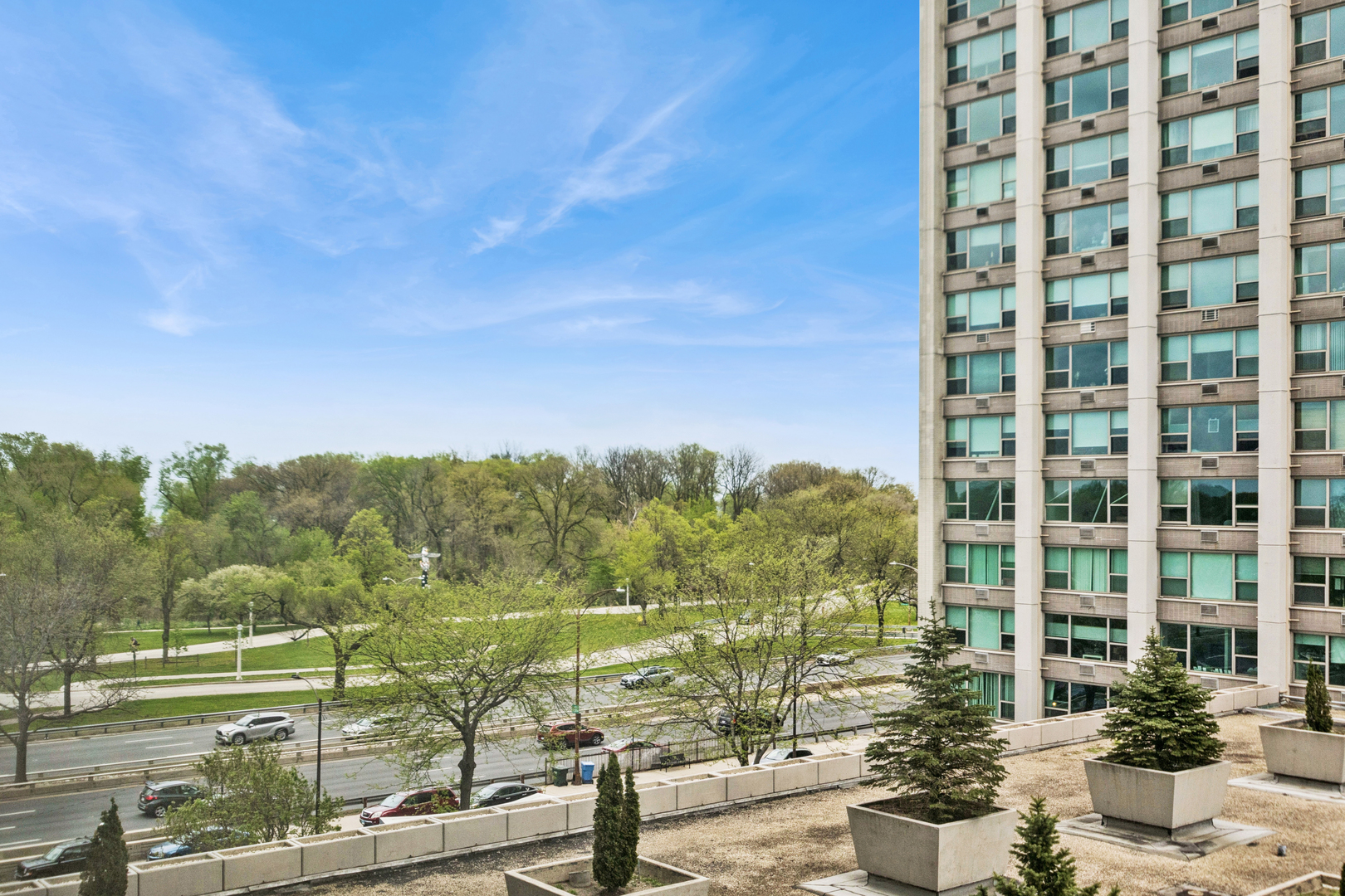 3600 N Lake Shore Drive Unit: 523