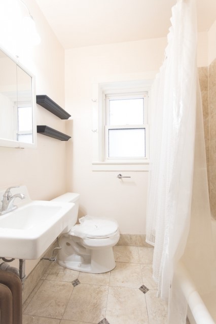 1319 W Early Avenue Unit: 1
