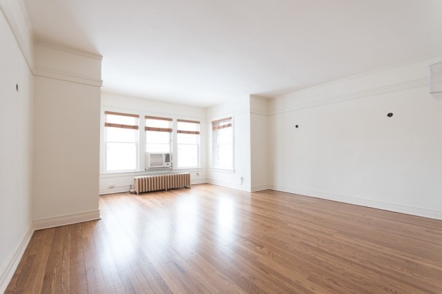 1319 W Early Avenue Unit: 1