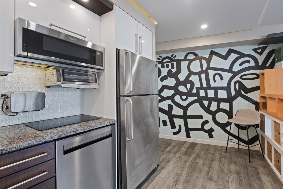 300 N State Street Unit: 4326