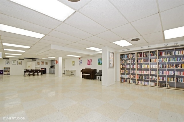 7033 N Kedzie Avenue Unit: 1410