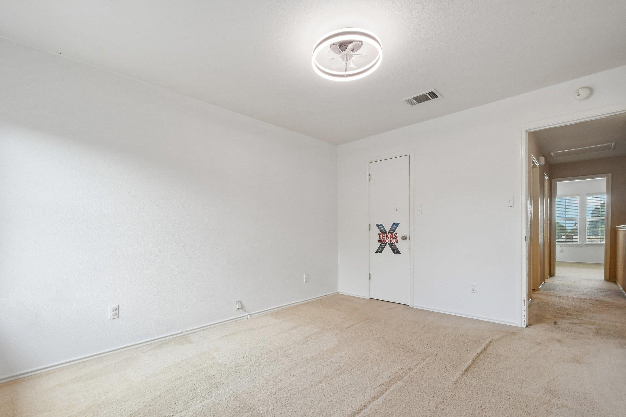 263 Quarter Ave