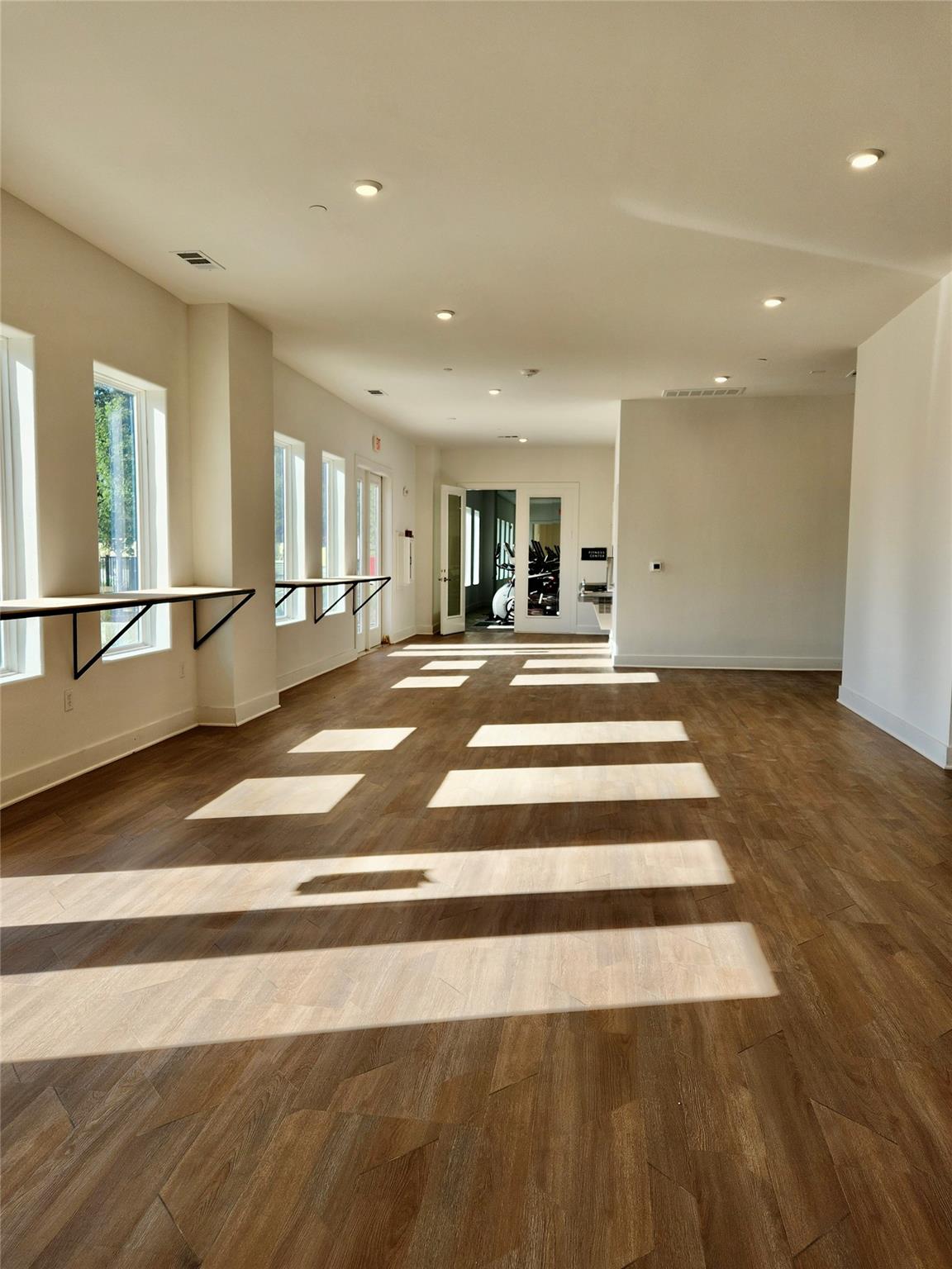 4802 S Congress Ave # 208