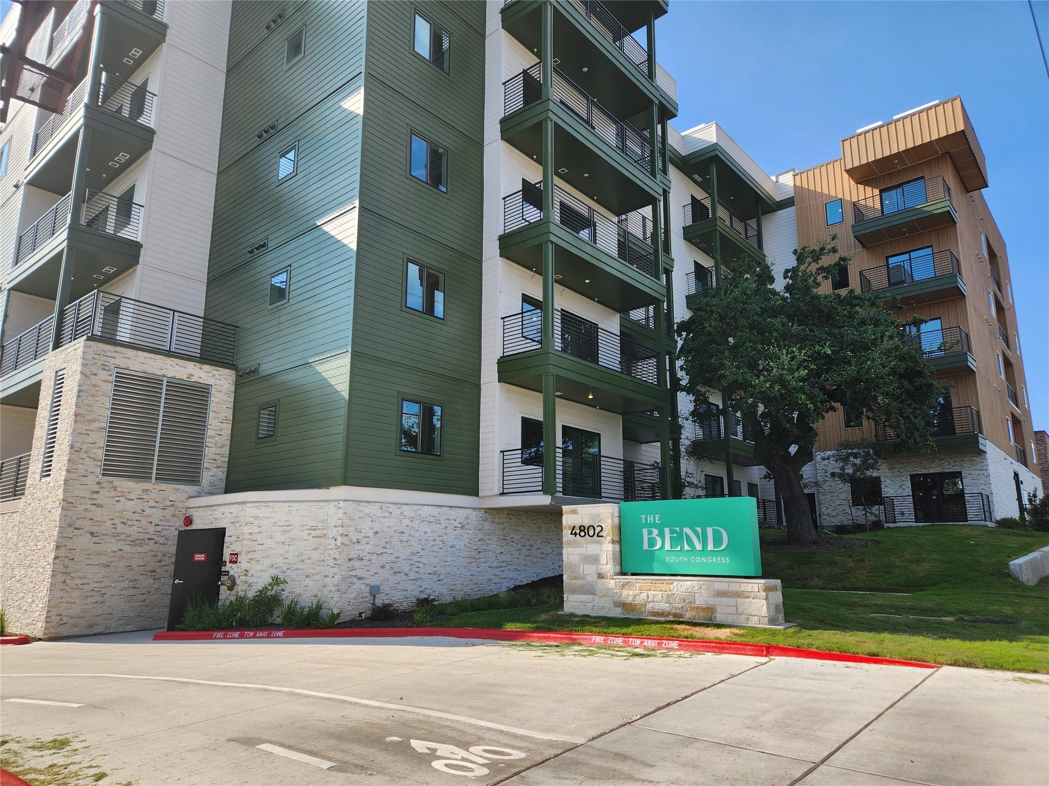 4802 S Congress Ave # 208