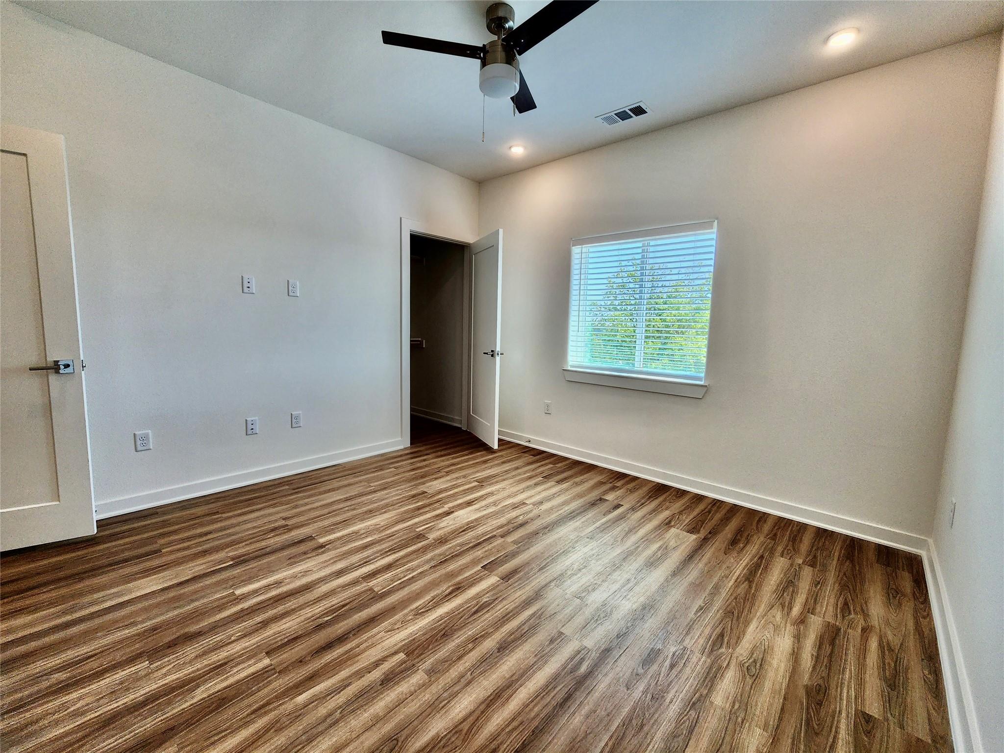 4802 S Congress Ave # 208