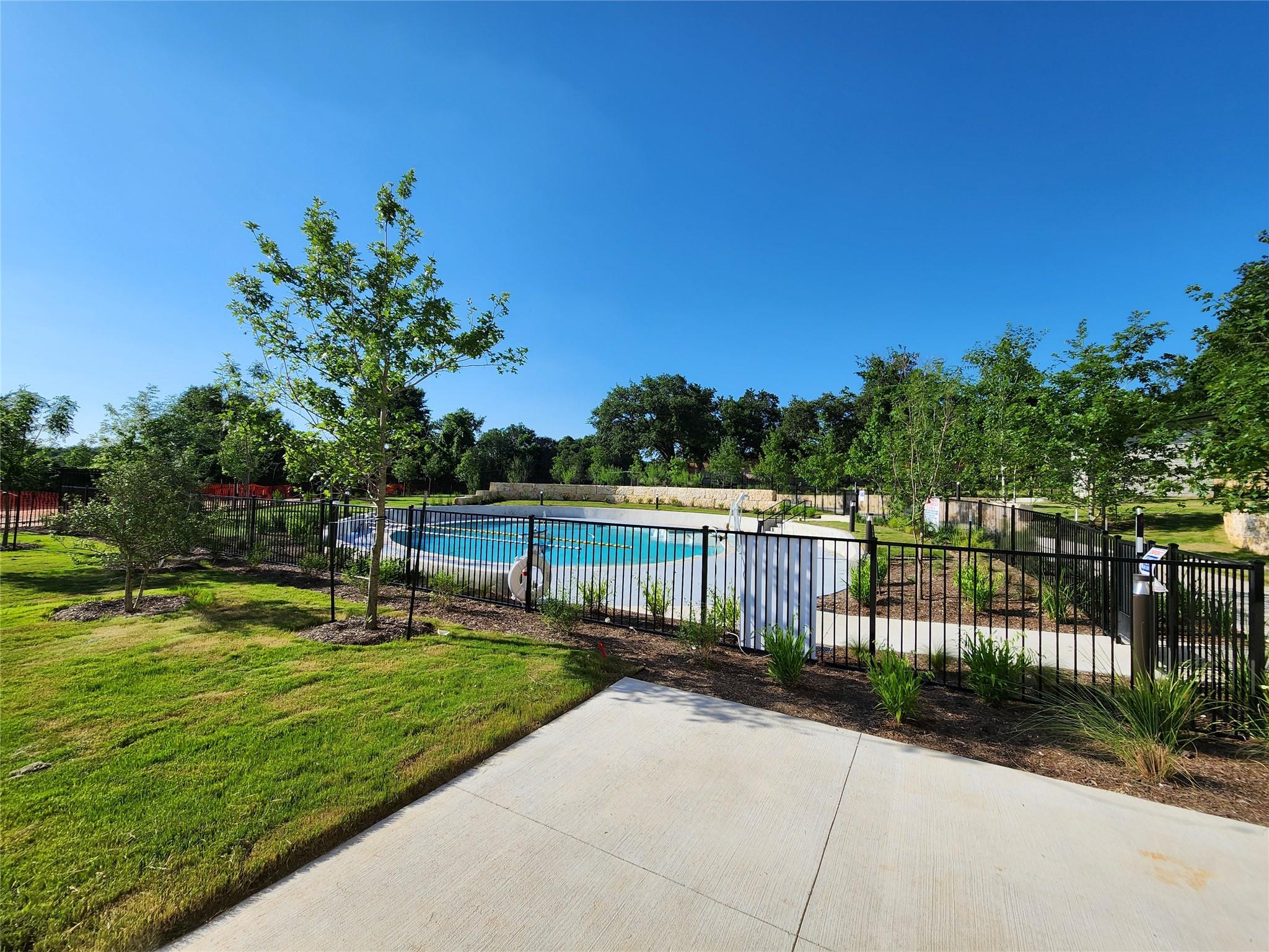 4802 S Congress Ave # 208