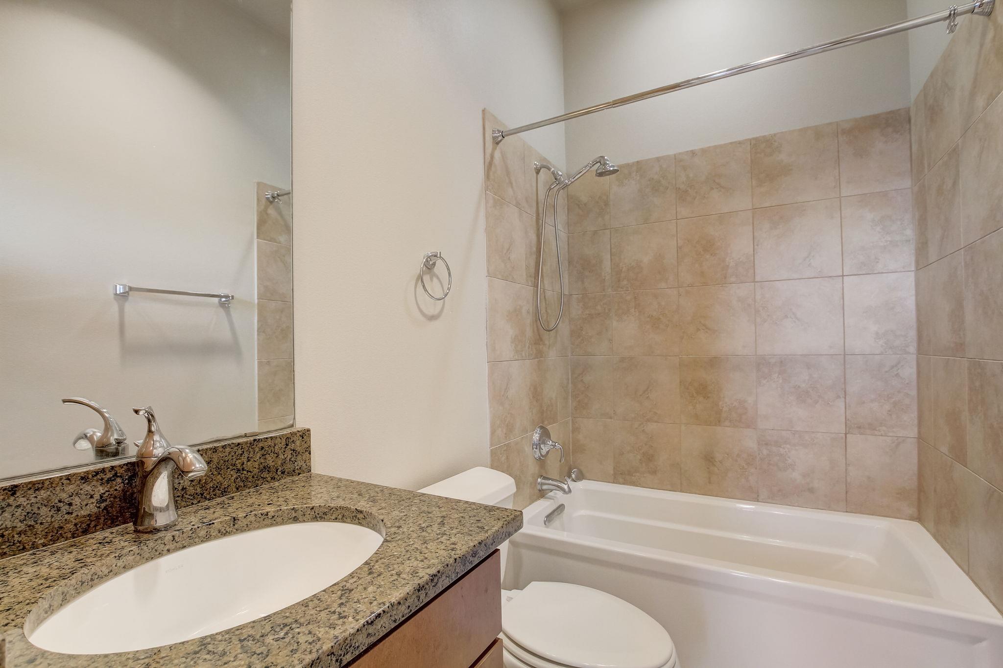 1702 S Lamar BLVD # 11