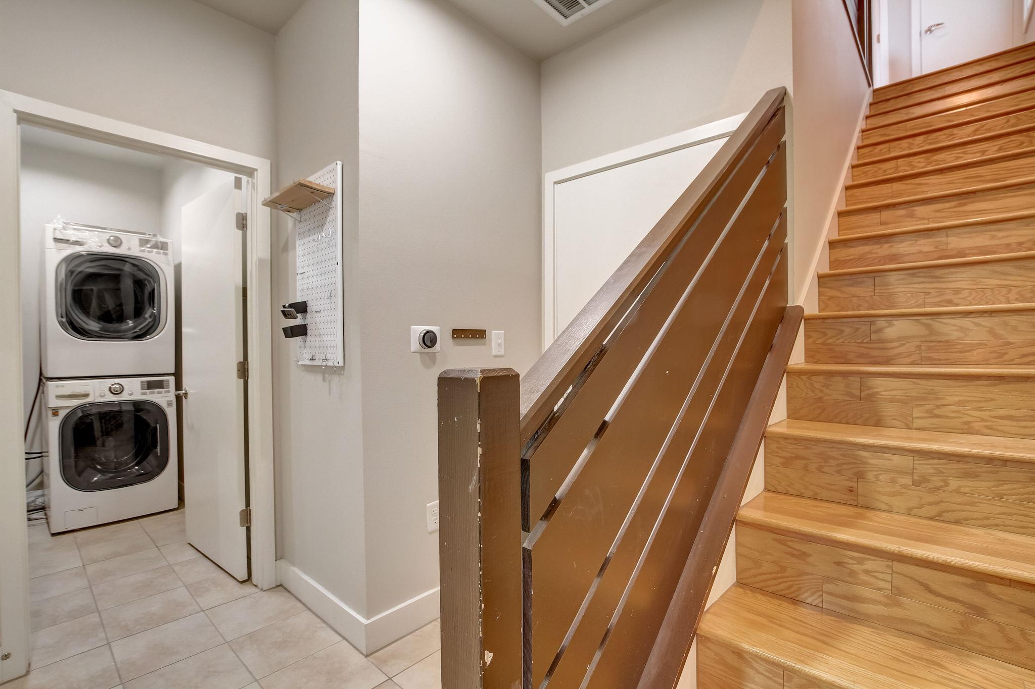 1702 S Lamar BLVD # 11