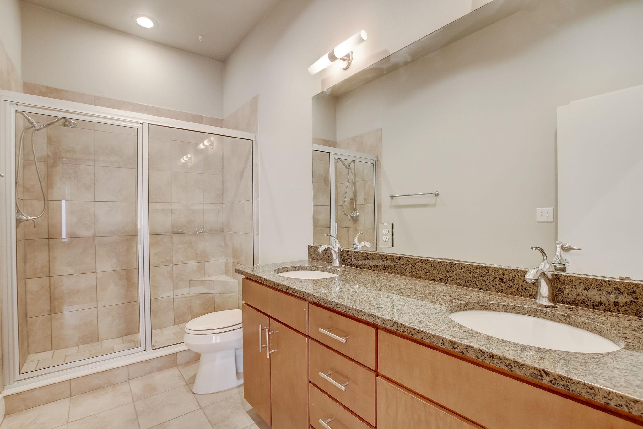 1702 S Lamar BLVD # 11