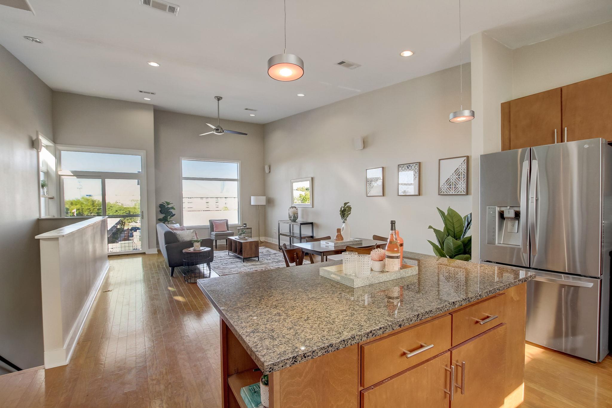 1702 S Lamar BLVD # 11