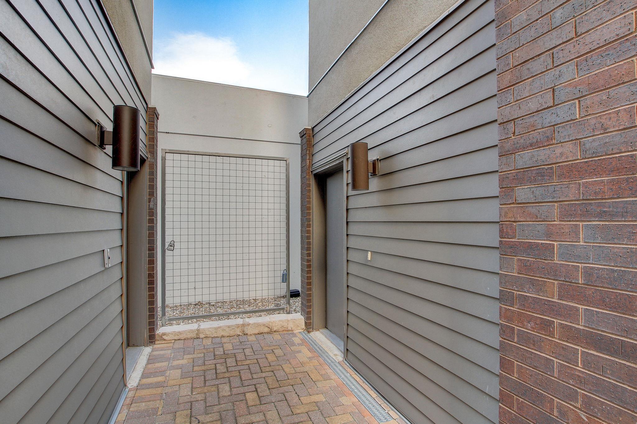 1702 S Lamar BLVD # 11