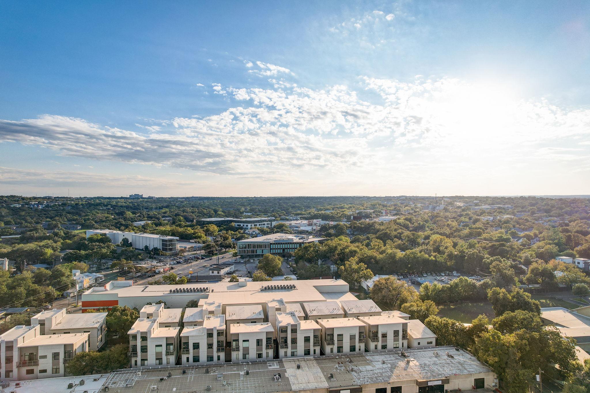 1702 S Lamar BLVD # 11