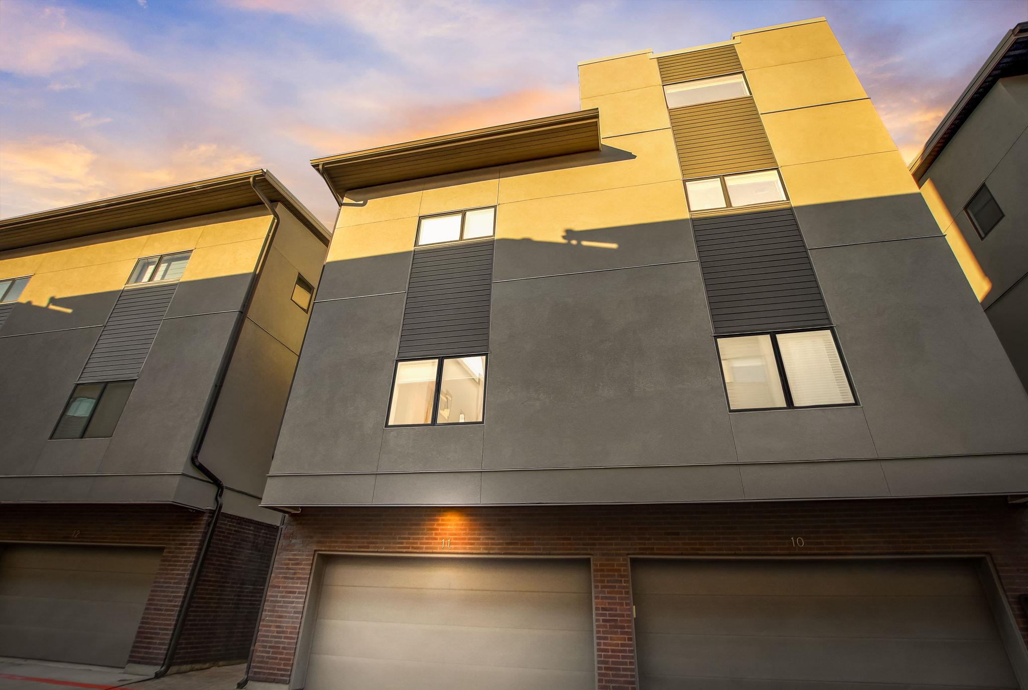 1702 S Lamar BLVD # 11