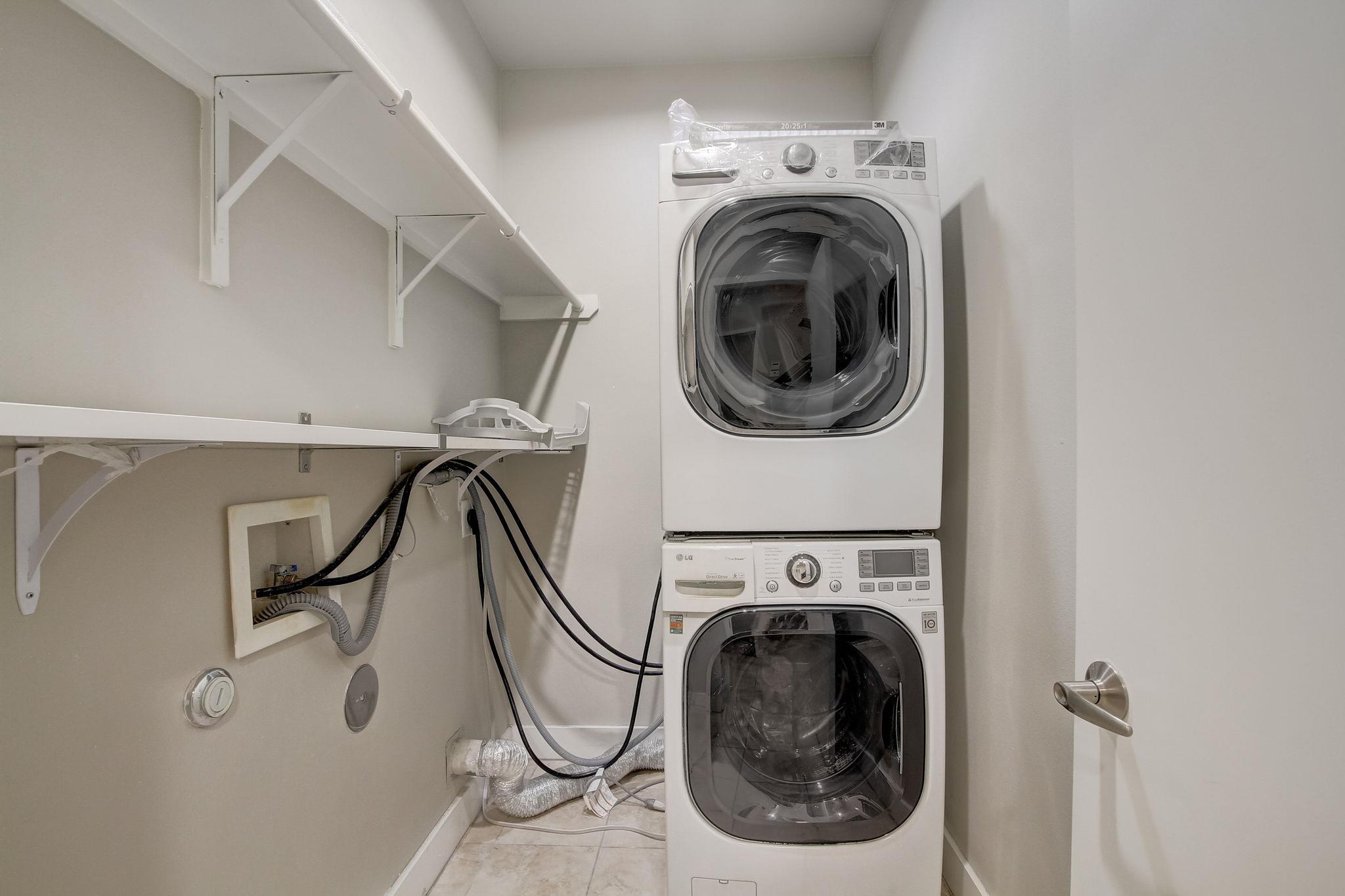 1702 S Lamar BLVD # 11