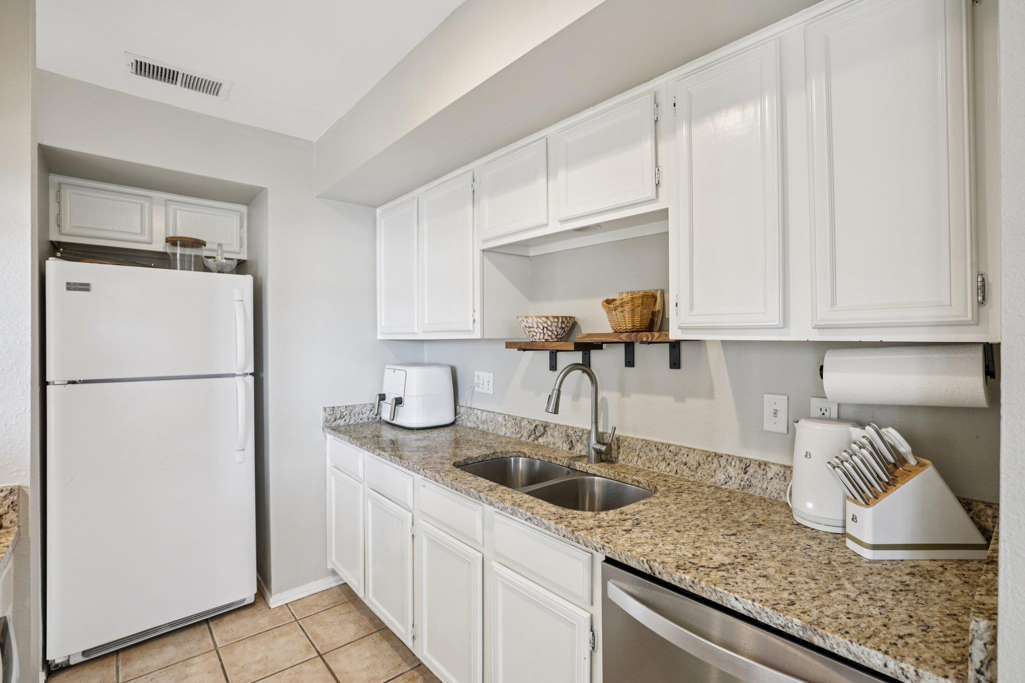 4159 Steck Ave # 240