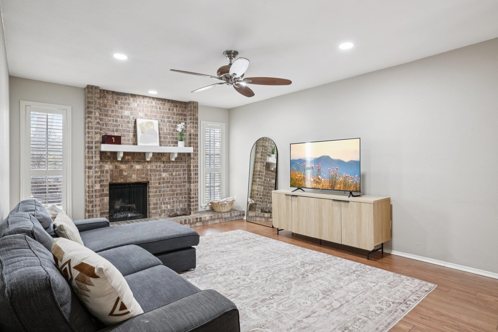 4159 Steck Ave # 240