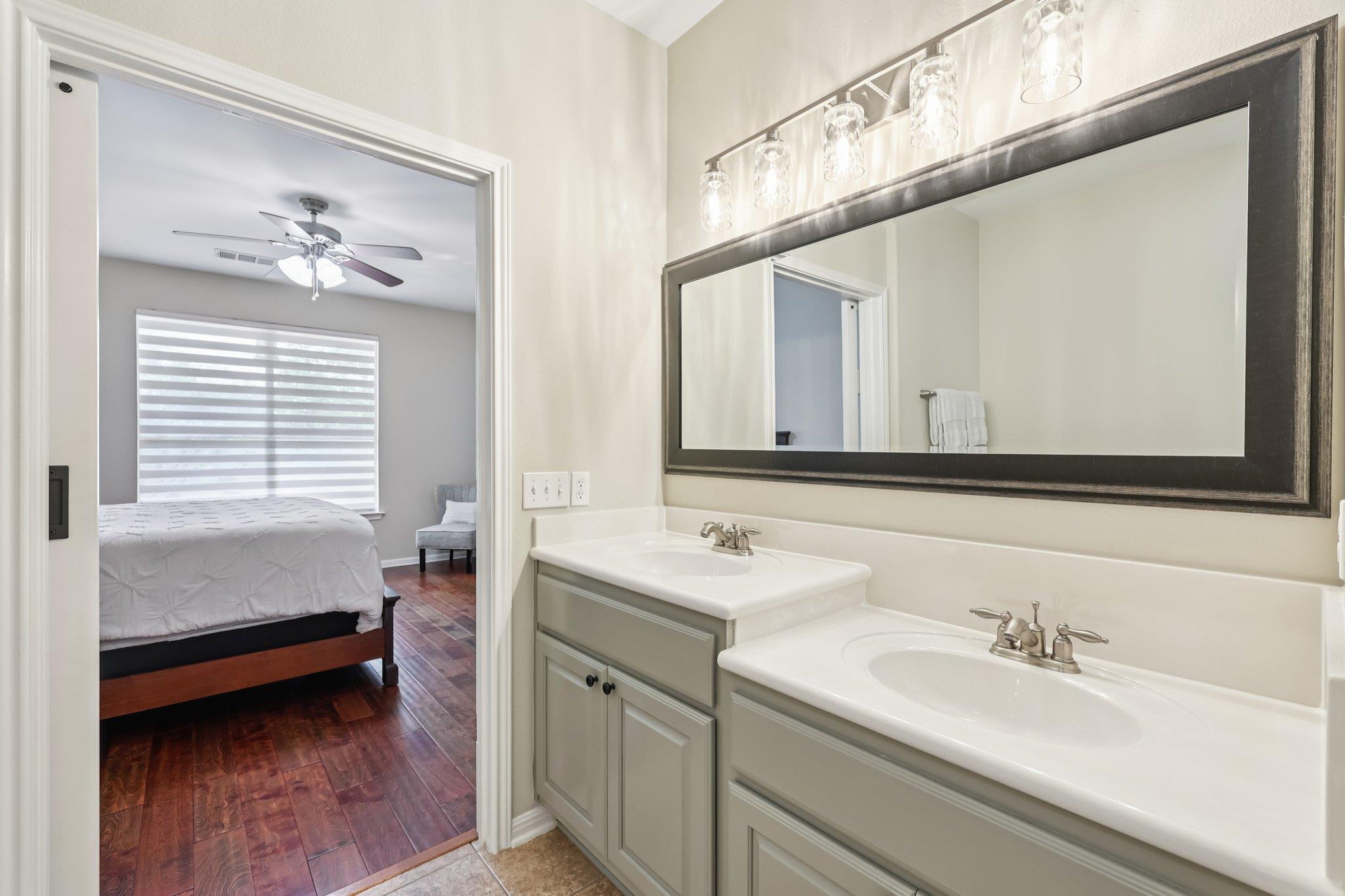 7901 Southwest PKWY # 21, Austin Unit: 21