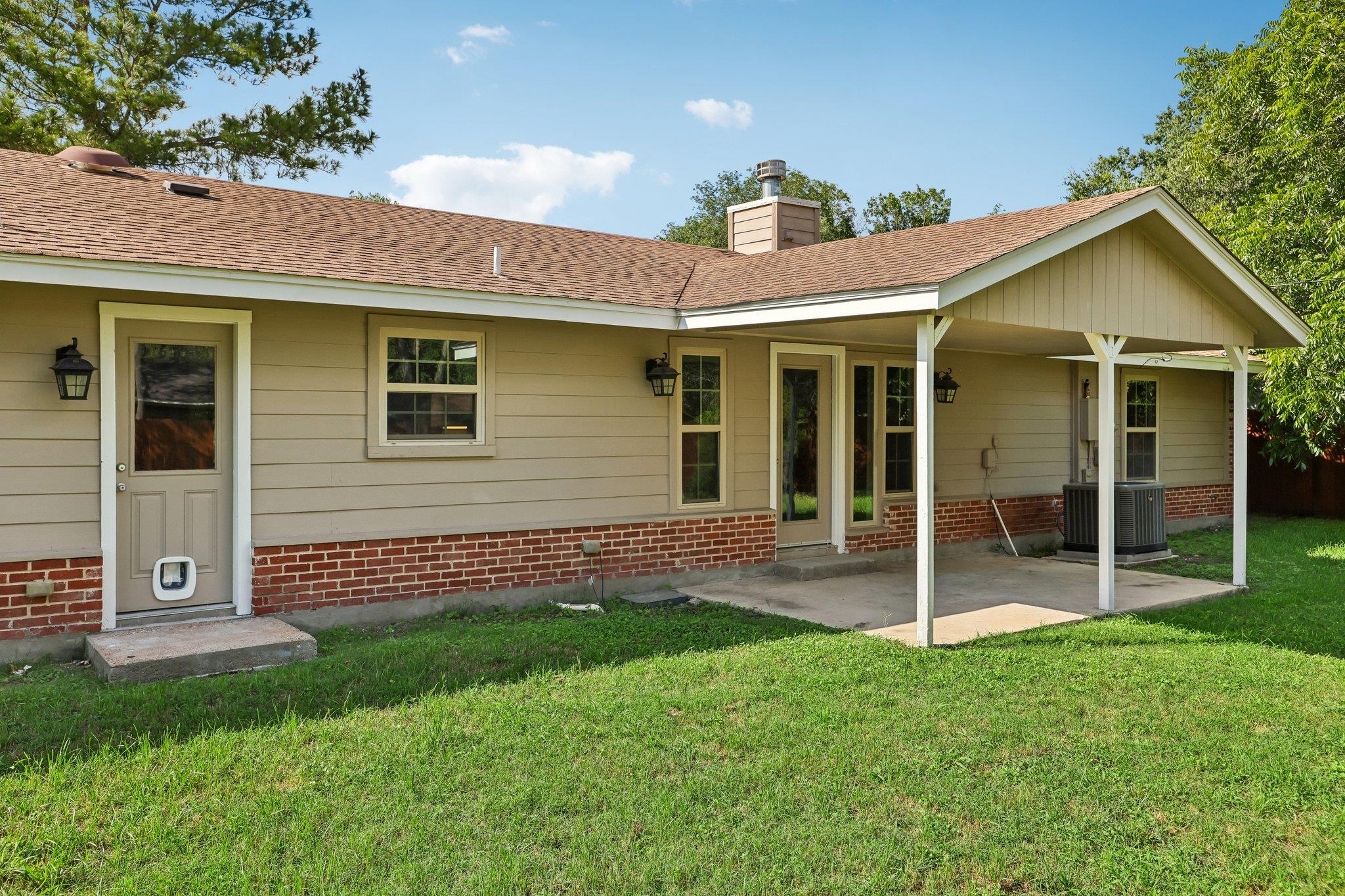 810 Vogel DR