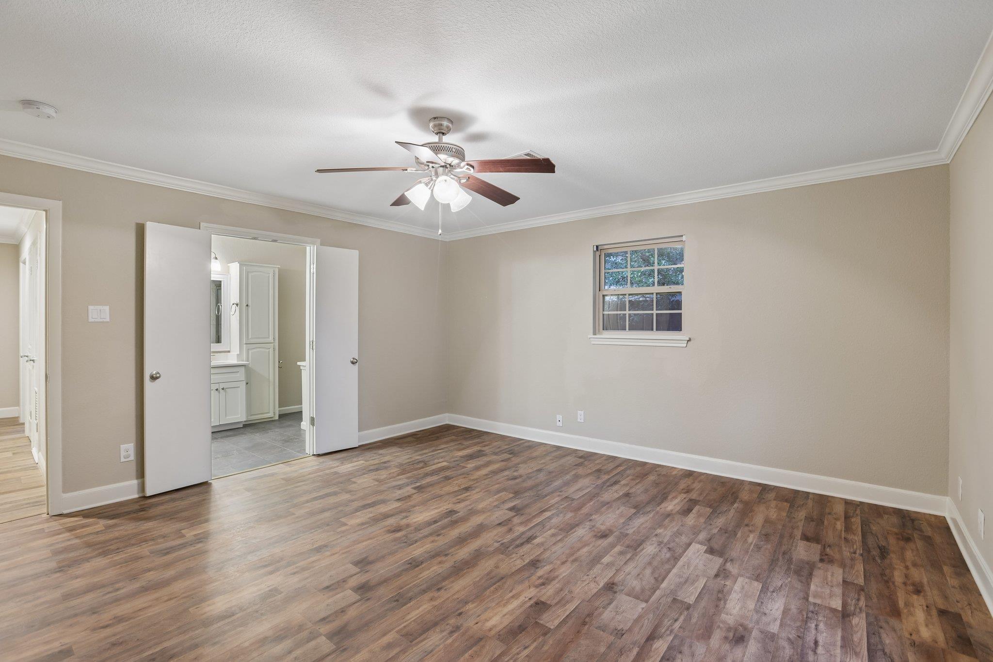 810 Vogel DR