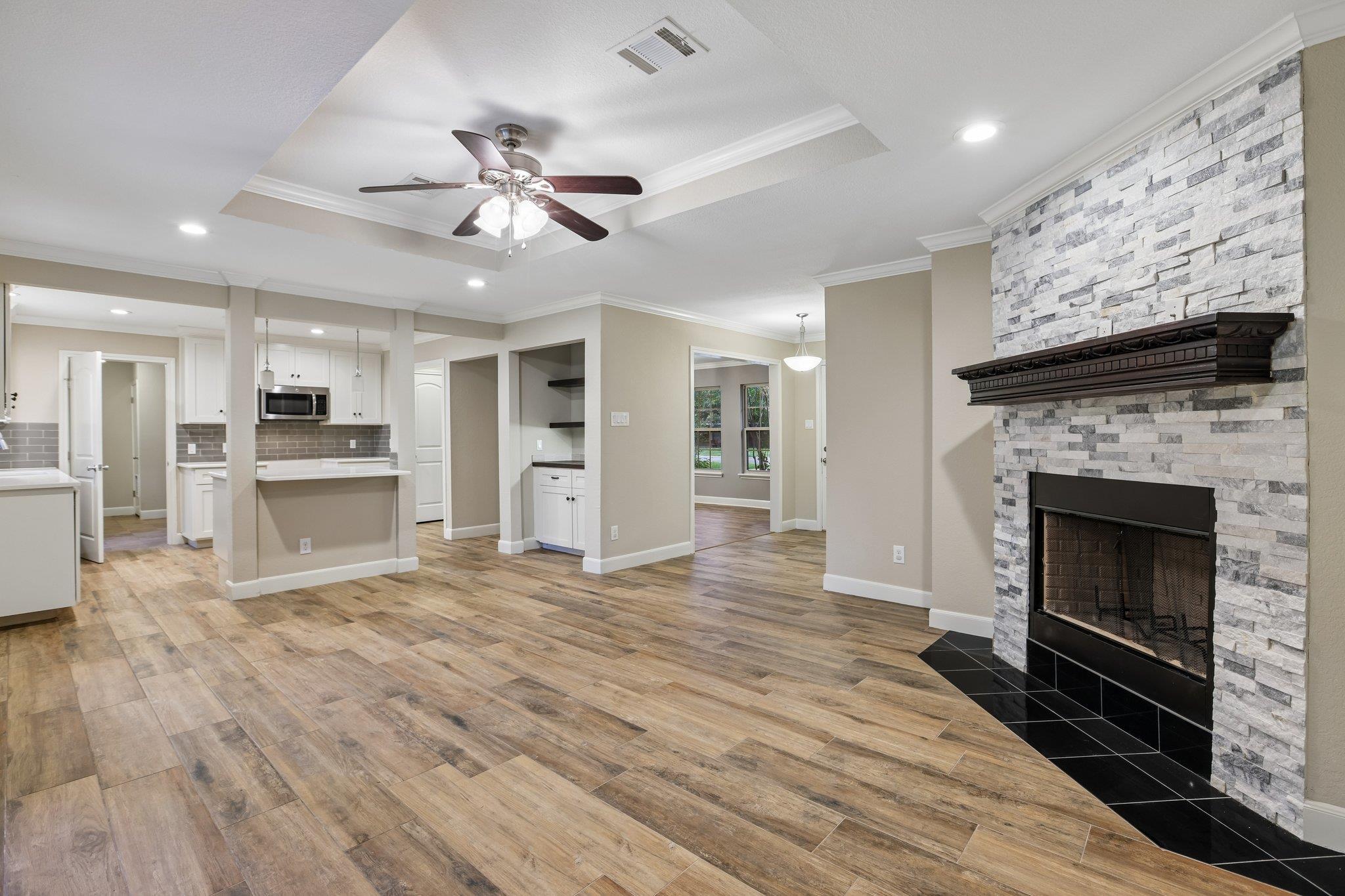 810 Vogel DR